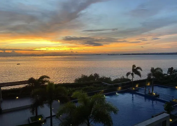 Apartment Playful 1br With Magnificant Bayview Garden View Near Okada Solaire Aiports With Free Parking Manila