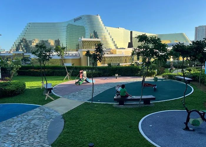 Playful 1br With Magnificant Bayview Garden View Near Okada Solaire Aiports With Free Parking Apartment